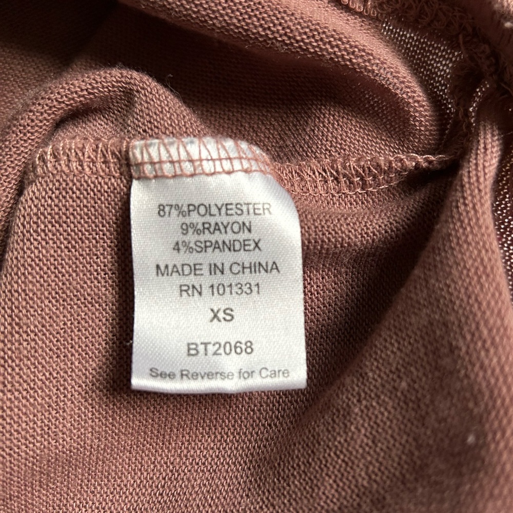 Cropped Pink Hooded Sweat - Picture 5 of 6